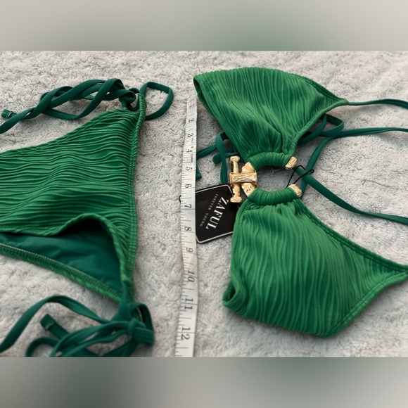 NWT- ZAFUL textured Green Gold Embellished Bikini Set - Picture 8 of 14